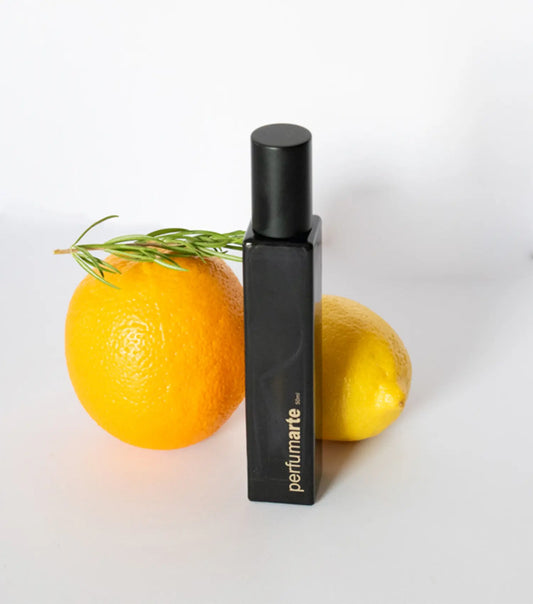 Envase de perfume Jardín de oriente (ACN) de 50 ml con composición de elementos
