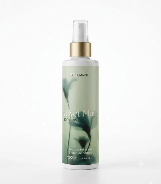 Envase de Body Mist Velvet Musk de 200 ml