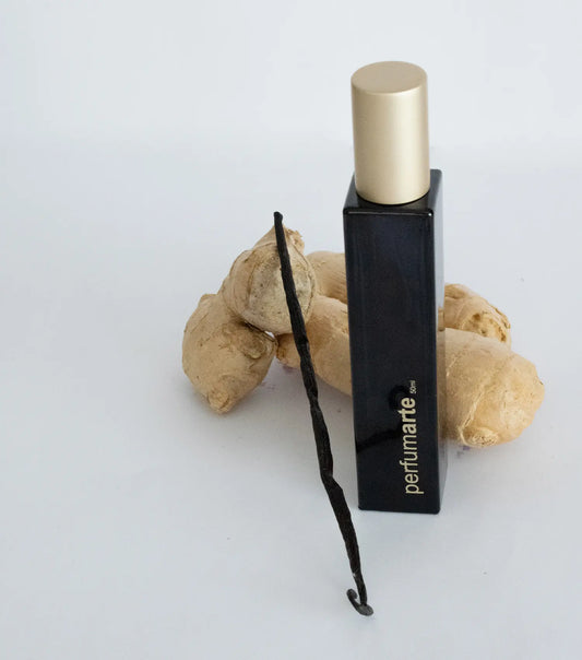 Envase de perfume Agua de Vainilla (BUG) de 50 ml con composición de elementos