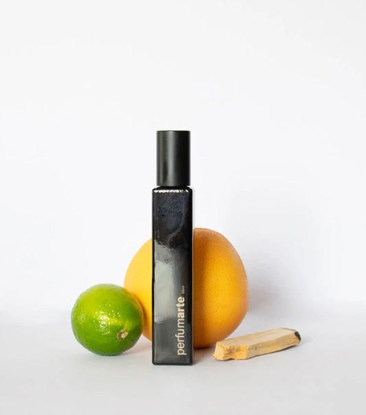 Envase de perfume Madera y Cuero (CHM) de 50 ml