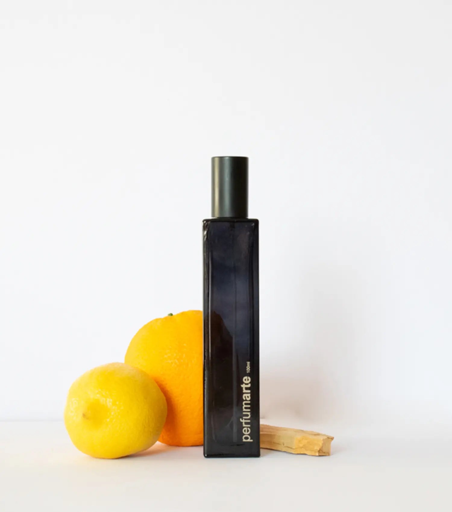 Envase de perfume Helechos y te (CRS) de 100 ml
