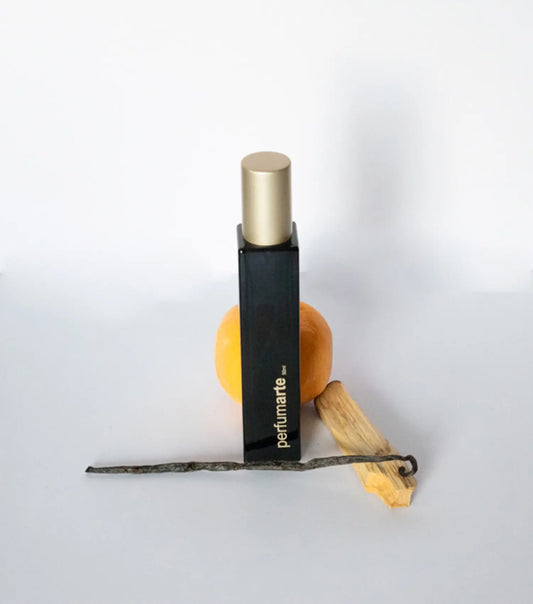 Envase de perfume Corazón de Fresía (DMD) de 50 ml con composición de elementos