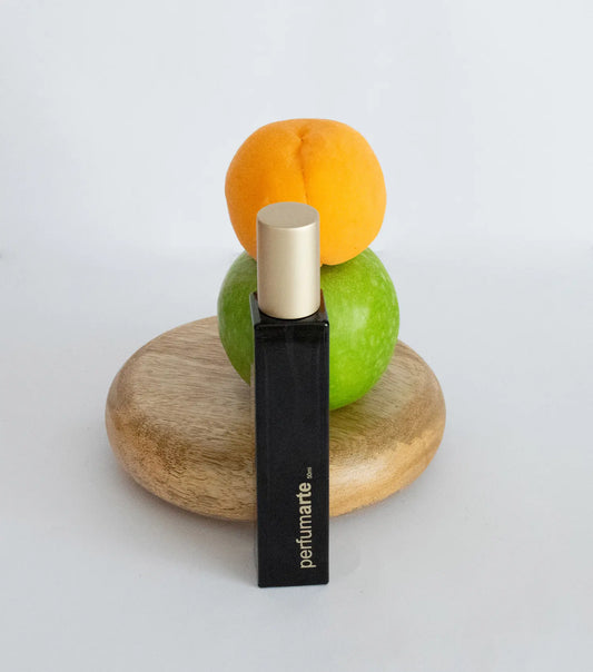 Envase de perfume Agua de Frutas (LOO) de 50 ml con composición de elementos