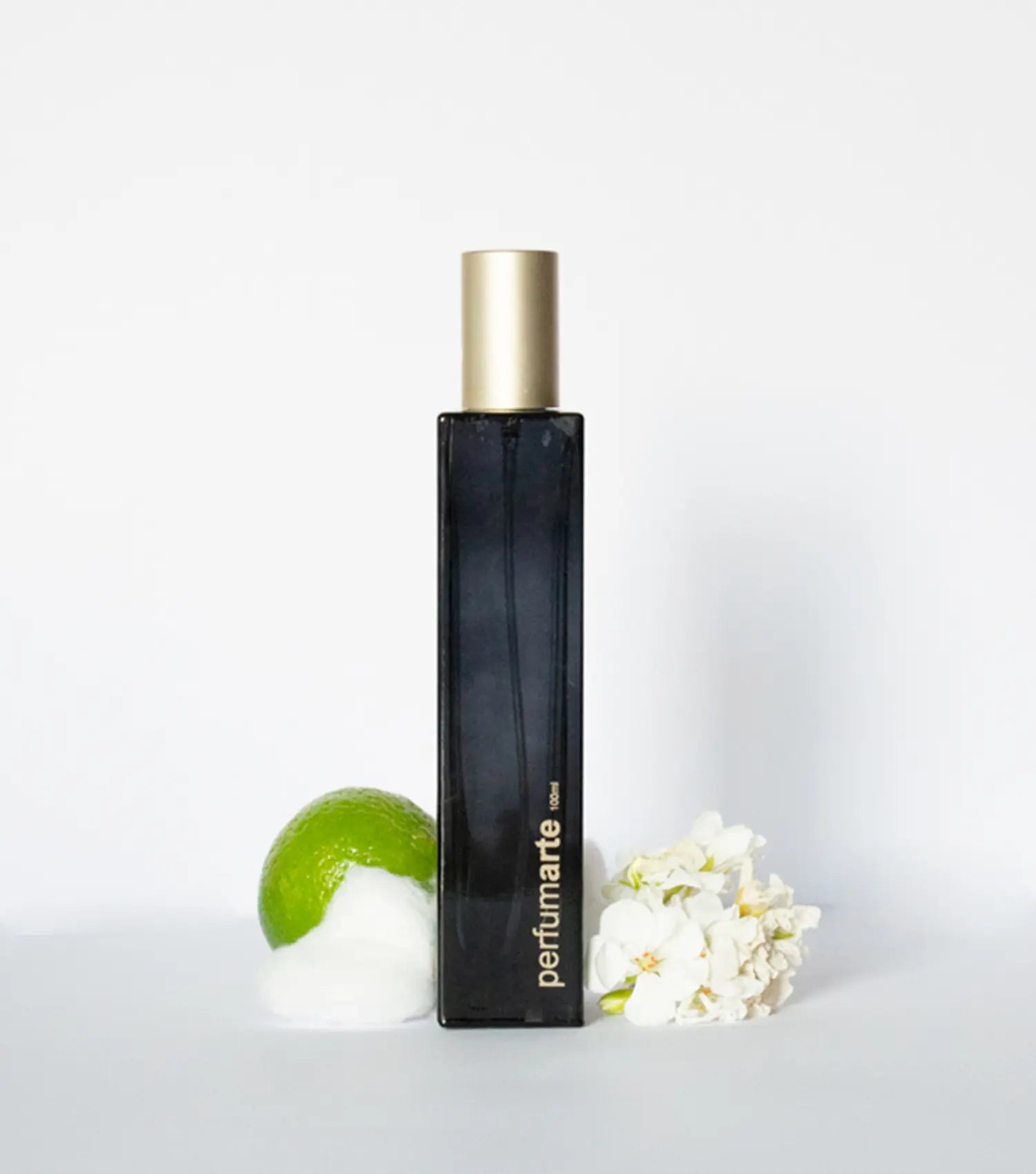 Envase de perfume Corazón de Flores Blancas (NRB) de 100 ml