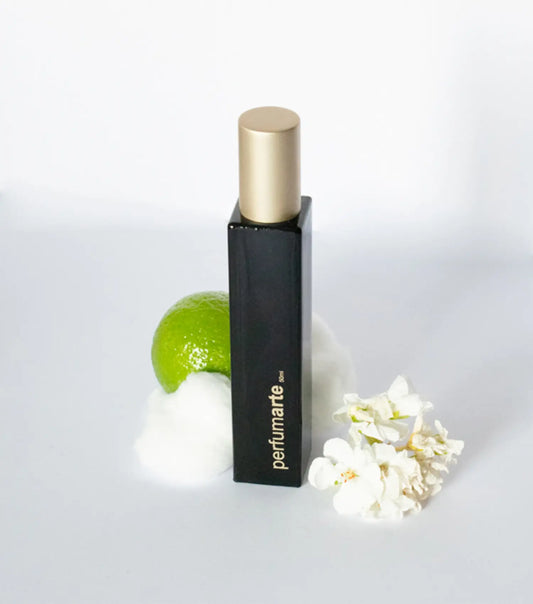 Envase de perfume Corazón de Flores Blancas (NRB) de 50 ml con composición de elementos