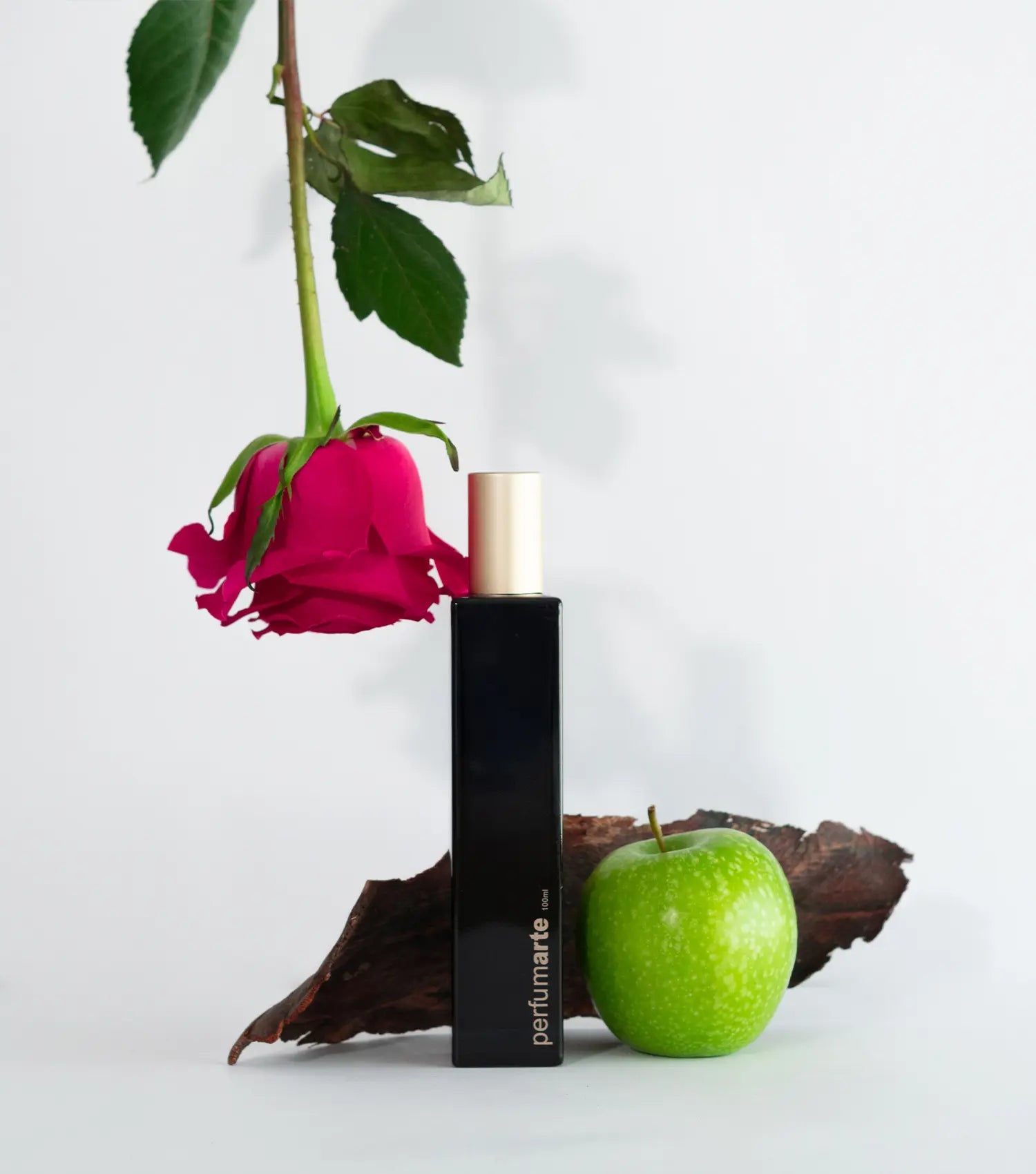 Envase de perfume Agua de Magnolia (THT) de 100 ml